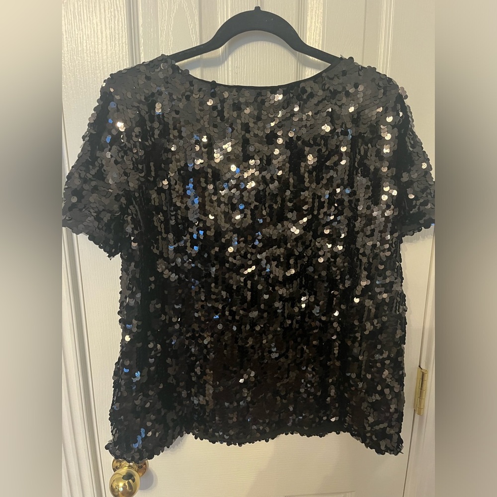Ann Taylor NWT Black Sequin “T-Shirt”